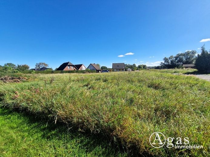 Bauträgerfreies Grundstück in Teschendorf / Burg Stargard ca.929 m²- Wohnen nach Ihren Vorstellungen – Grundstück Ansicht 1