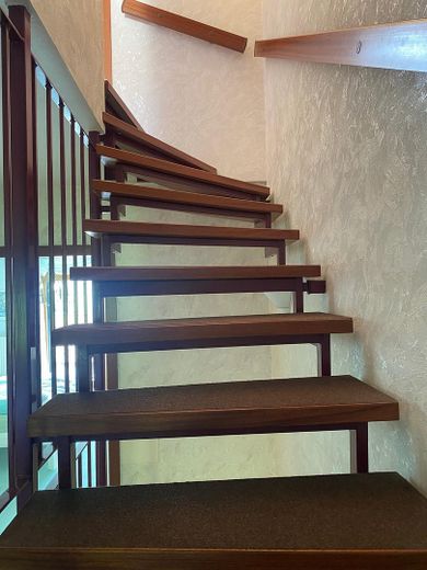 Treppe zum DG