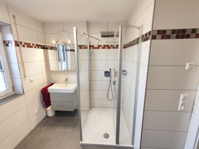 Bad Echtglas-Dusche