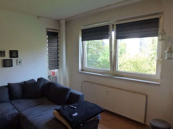 Dortmund: Ihr Kapital-"Airbag" in Aplerbeck - Ein Invest, das sich lohnt! – Wohn-/Essbereich + Zugang Loggia
