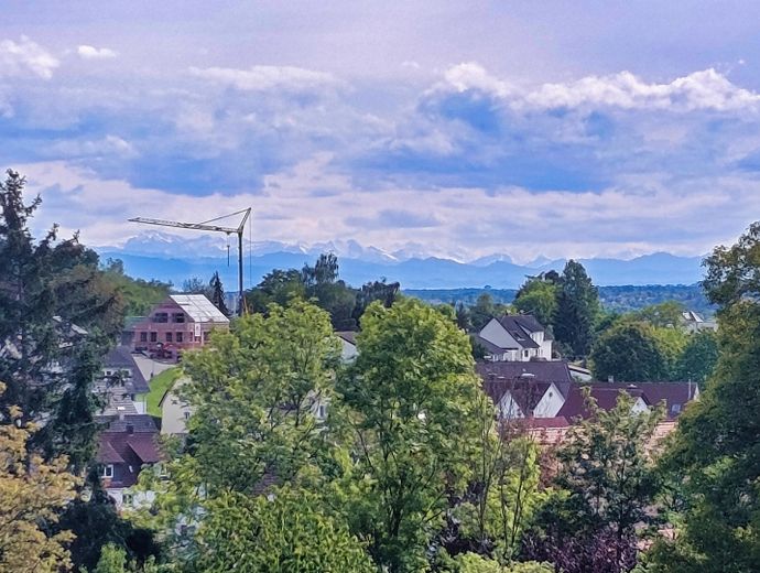 Bergsicht bis in die Alpen