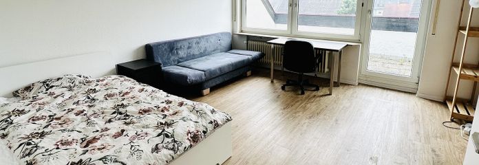 PROVISIONSFREI: 3-Zi-DG, Loggia, Garage, Kapitalanlage / Eigennutzung – WG-Zimmer 1 mit Loggia
