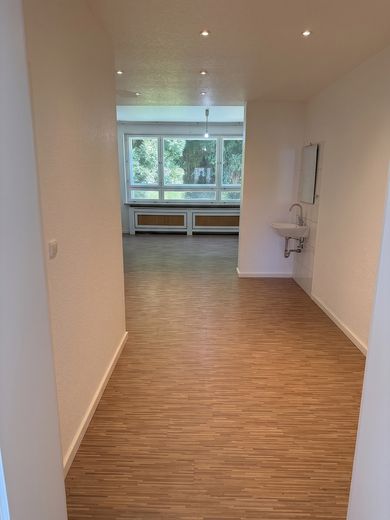 Helle & Moderne Büro- / Praxisräume im Erdgeschoss zentral gelegen in Osterfeld – Behandlungszimmer