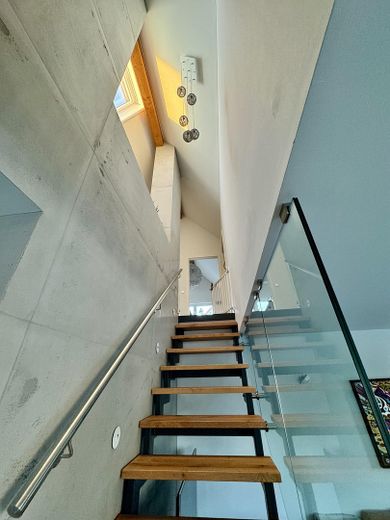 Treppe 2 - 3. OG Sichtestrich