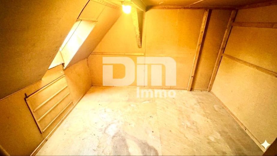 Historisches Fachwerk-Juwel mit attraktiver Rendite im Herzen von Northeim – OG2 Wohnung / Maisonette Ausbaureserve