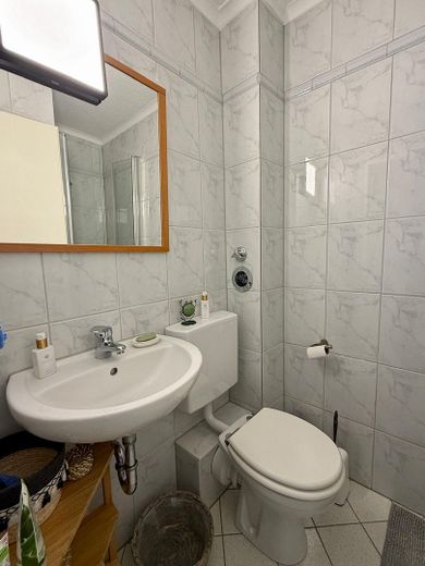 01.09 tarihinden itibaren kiralanabilir, Schlebusch'ta büyük balkonlu aydınlık 3 odalı daire – Gäste WC