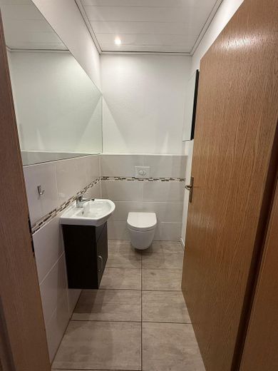 Casa bifamiliar cerca de Hachenburg – inversión, sin comisión – Foto 16