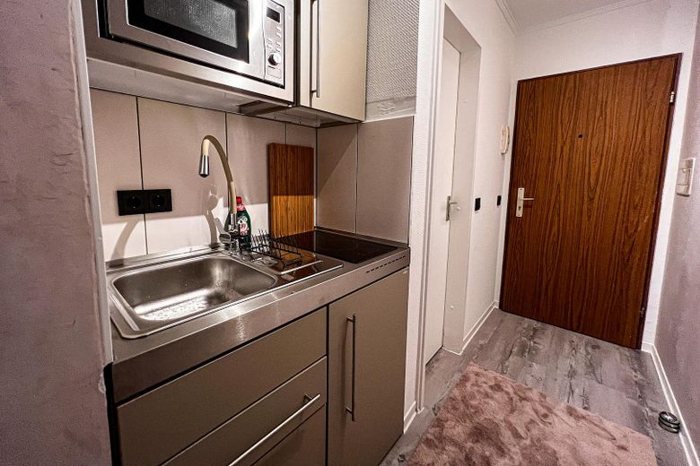 ***Möbliertes City-Apartment im Zentrum Mannheim Quadrate*** – Zdjęcie 9