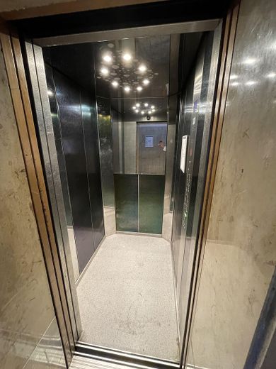 Blick in einen den Aufzug