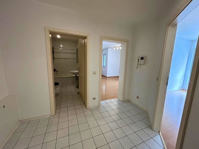 Gezellig appartement met 2 kamers in het noordwesten van Leipzig – Flur