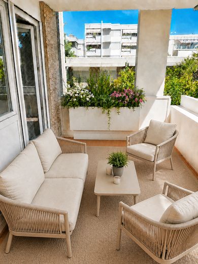 Abitare spaziosamente. Affacciarsi sul verde! 3,5 locali 102 m² Fellbach-Schmiden incluso posto auto in garage sotterraneo – Balkon Bildbeispiel