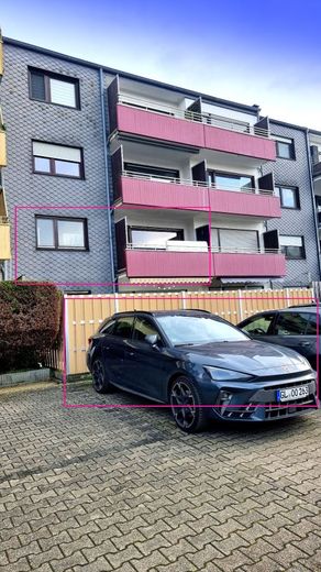 Rückansicht Balkon - Stellplatz