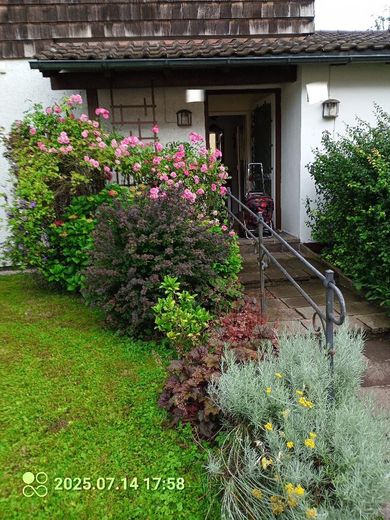 Provisionsfreies freistehendes Einfamilienhaus mit großem Garten – Foto 1