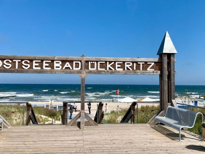 *Sonneninsel Usedom-Ückeritz* *Baugrundstück*voll erschlossen*
900m vom Ostseestrand*
provisionsfrei – Foto 1