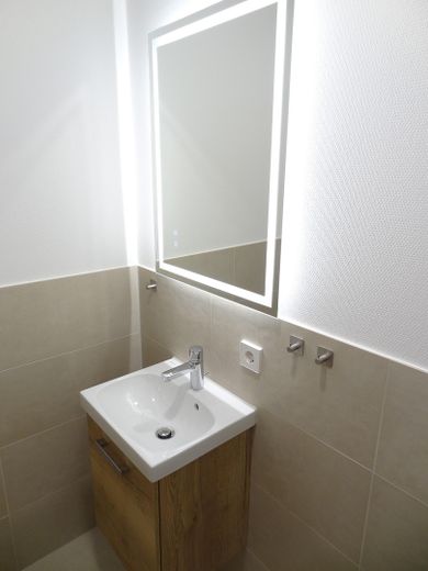 Neubau Erstbezug: Hochwertige 4-Zi.-Wohnung in Top-Lage im Klosterhof in Ulm-Söflingen – WC