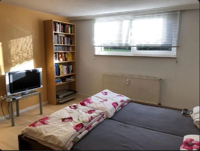 Separates Zimmer Untergeschoss