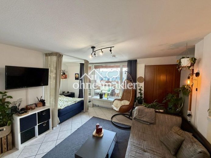 Tolle 1,5 Zimmer Wohnung mit sonniger Loggia,guter Raumaufteilung und eigenem Stellplatz – Foto 1