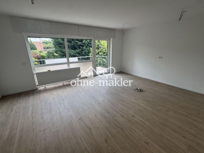 Erstbezug nach Sanierung: 2-Zimmer-Wohnung mit großem Balkon & Gartenblick in Duisburg-Rahm! – Foto 1