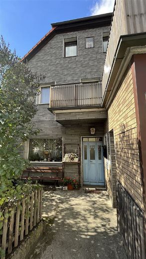 ehemaliges Wohn- und Geschäftshaus in Plankenfels zu verkaufen – Foto 4