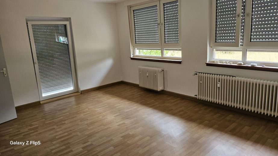 Bright 3-room ground floor apartment for rent – Foto 2