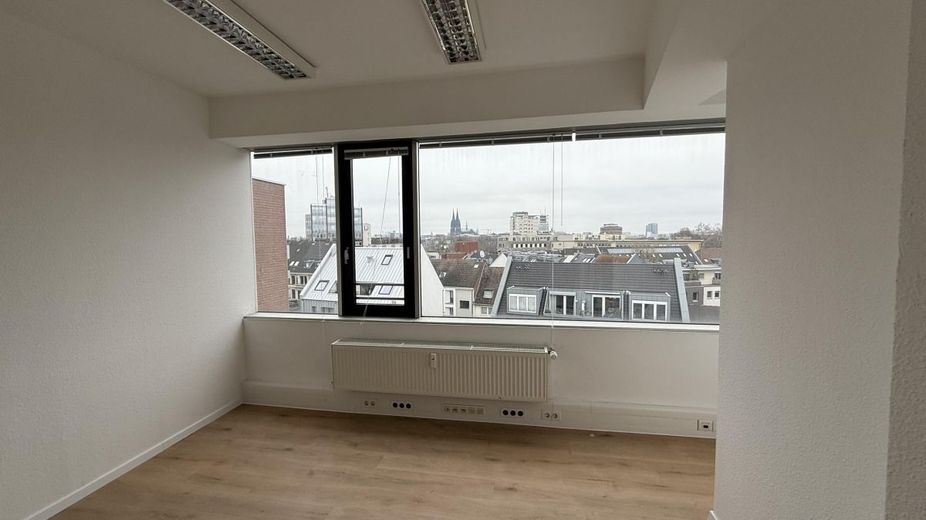 Büro mit Domblick