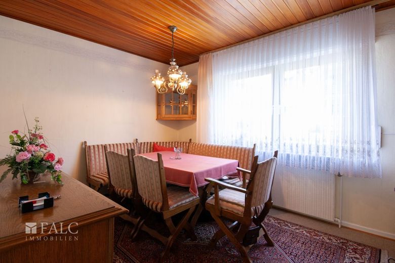 Hier lässt sich Ihr Traum verwirklichen ! – Esszimmer
