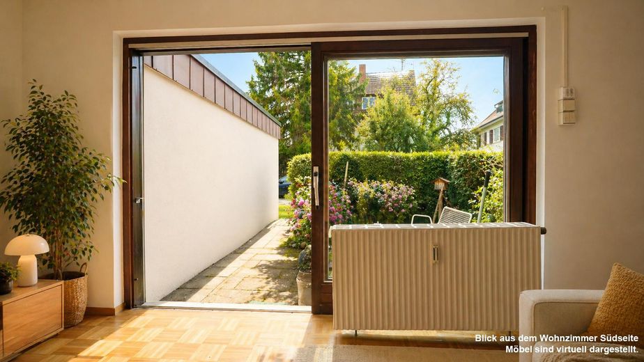 Accogliente abitazione di proprietà a Reutlingen: appartamento al piano terra di 3 locali con terrazza – Wohnzimmer