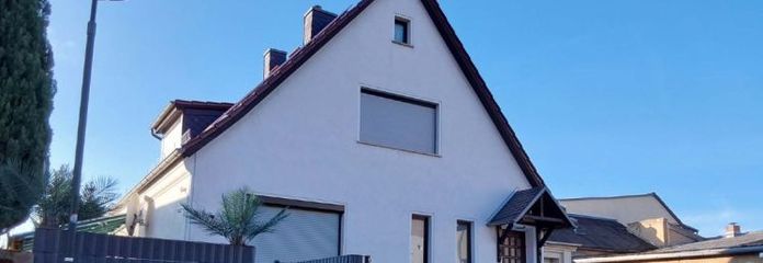 Acquistare una casa unifamiliare a Borna – ampia superficie abitabile su un piccolo terreno
