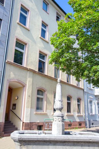 Prov.frei! 1-Zi Altstadt-Wohnung mit Dreisamblick an der Uni! – Außenansicht