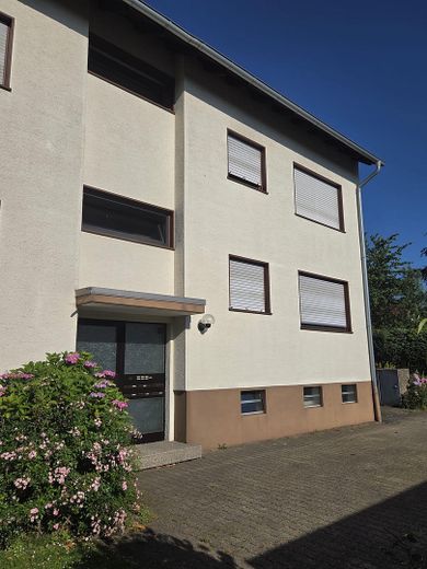 gepflegte 3,5 Zimmer Wohnung in der Aplerbecker Mark – Hauseingang