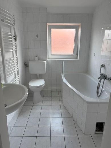 Attraktive Dachgeschosswohnung mit Ausblick – Foto 6