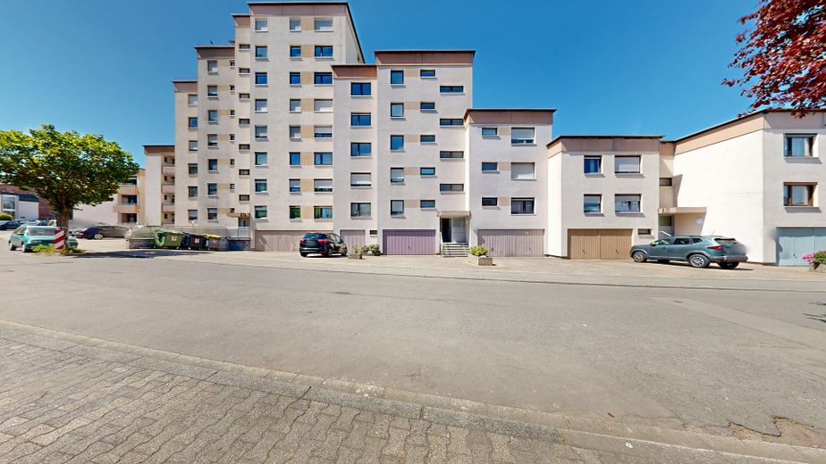 Volledig gerenoveerd 3-kamerappartement met loggia – Landstuhl – Foto 15