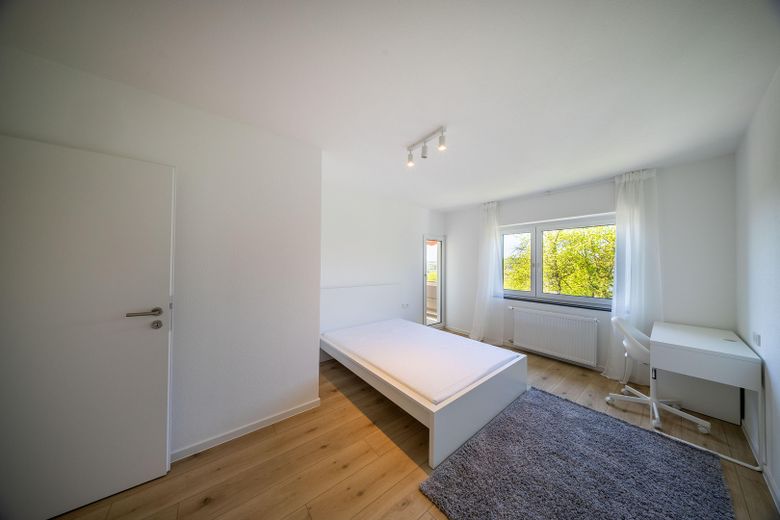 Erstbezug / Neugründung: Hochwertige 4-Zimmer-WG am Ulmer Eselsberg (Traminerweg) – Zimmer 3