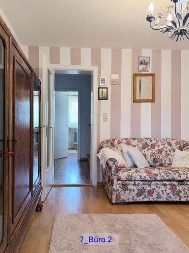 Viel Platz für Ihre Familie in einem gepflegten Reihenmittelhaus in Dachau – Büro/Zimmer