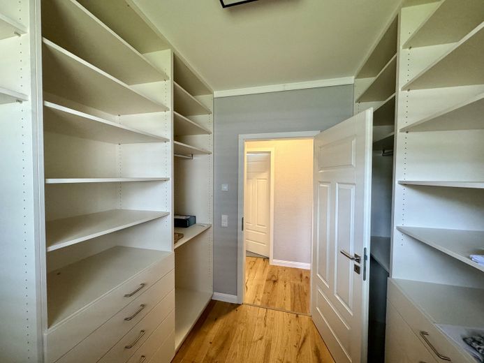 Ankleidezimmer_Ankleideschrank