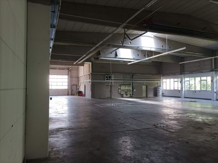 Gewerbehalle / Lagerhalle / 624qm / Büro 247qm zur Miete in 91126 Rednitzhembach – Foto 3