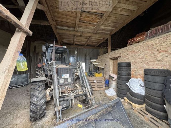 4- Seitenhof in Wiesenburg mit Werkstatthalle u. Inventar – Foto 1