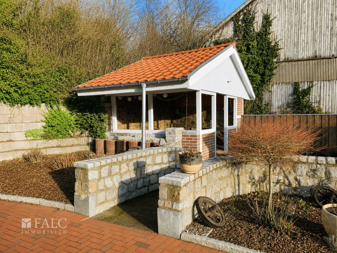 ***Ihr neues Zuhause: Gepflegte Doppelhaushälfte mit viel Platz und idyllischem Garten*** – Sitzecke