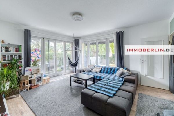 IMMOBERLIN.DE - Top-Investment! Schöne Wohnung mit großer Terrasse & Garten in naturverbundener Lage