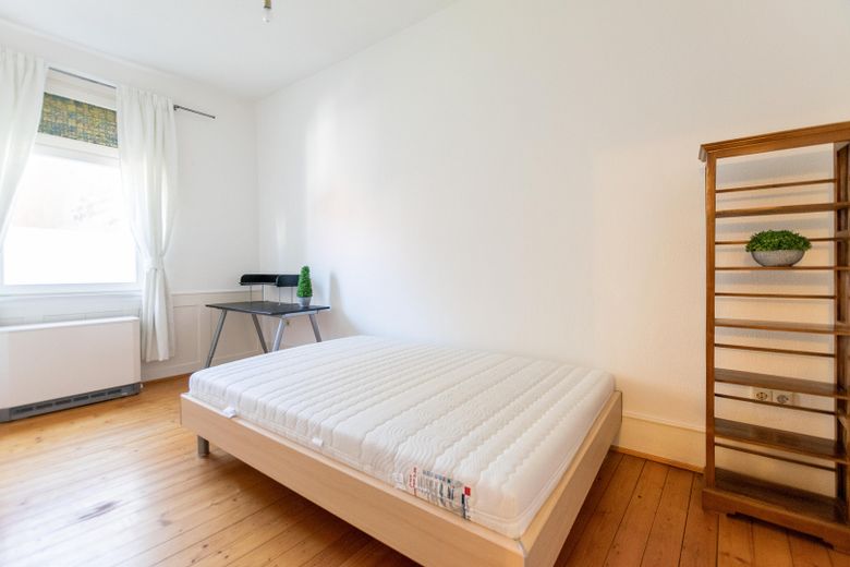 Charmante & geräumige Altbauwohnung im Herzen von Wiesloch – Unschlagbare Innenstadtlage – Zimmer 3