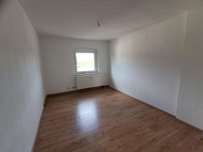 Schöne 2 Raum Dachgeschosswohnung – Schlafzimmer