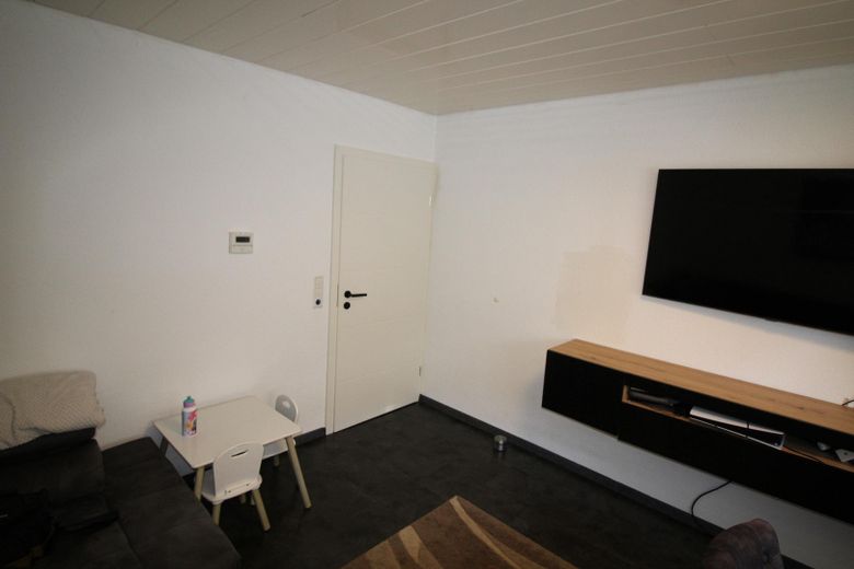 Modernisierte 3+1 Zimmer Wohnung mit Gartenanteil und Garage in Ebersbach an der Fils – Foto 17