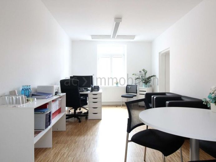ac | Zwei Büroräume mit zusätzlichen Gemeinschaftsflächen in der Innenstadt von Speyer – Foto 1