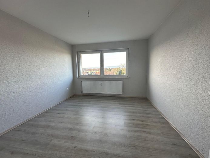 Schöne 3-Raum-Wohnung mit Balkon in ruhiger Lage von Ergste! – Beispielbild