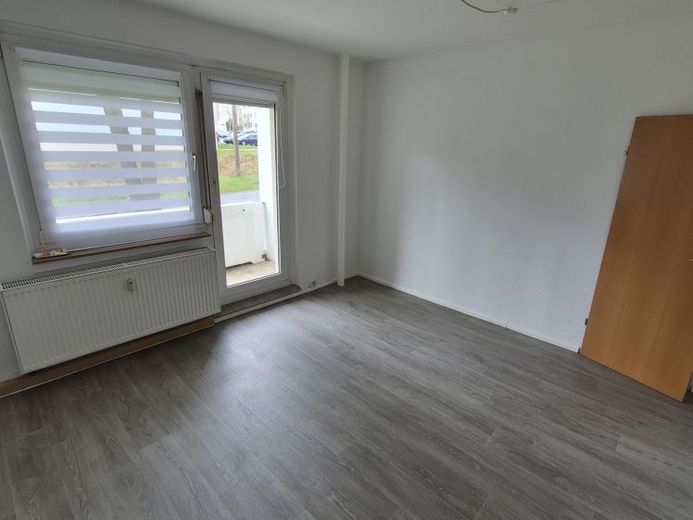 + + + einache 1-Zimmer Wohung für schmales Geld + + + – Foto 1