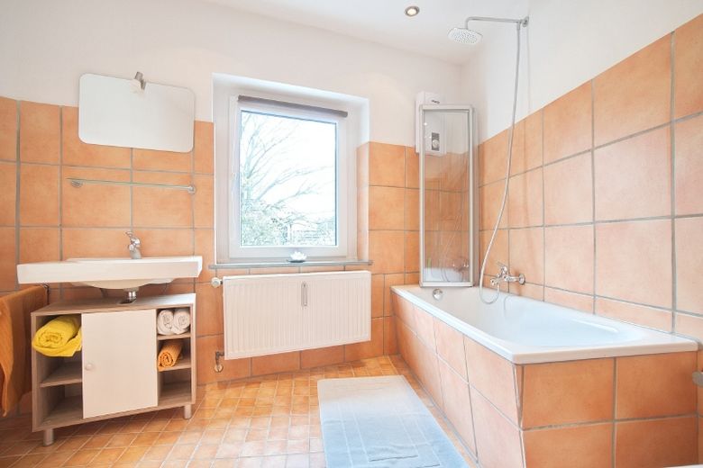 Bright, modern and comfortably furnished apartment in a quiet location near tram route – aaf64c85f63aba1067298efb19924c008552ea1b.jpg