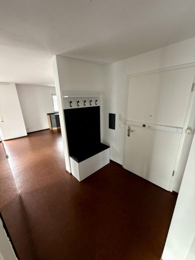 Charmante 2-Zimmer-Wohnung mit Balkon, 2xTG-Stellplätzen und Ausbaupotenzial in Nürnberg-Wöhrd – F3