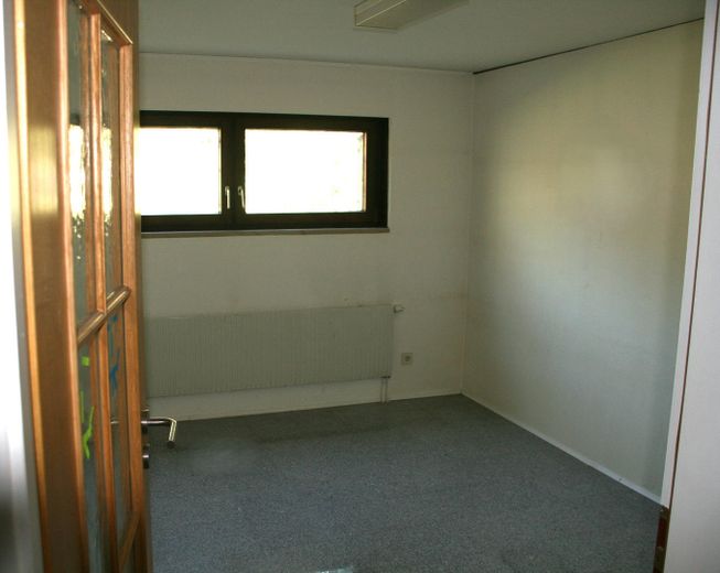 Keller Büro