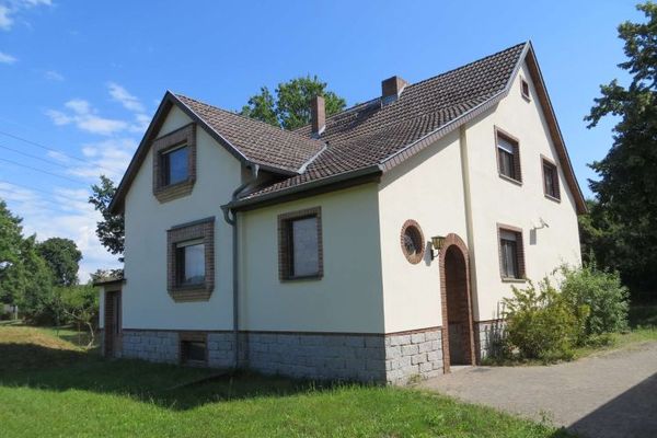 Vicino a Cottbus. Tanto spazio per famiglia, lavoro e attività ricreative