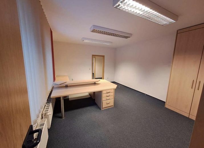 Office space 90 m2 in a central location, in Büchen – Photo 6